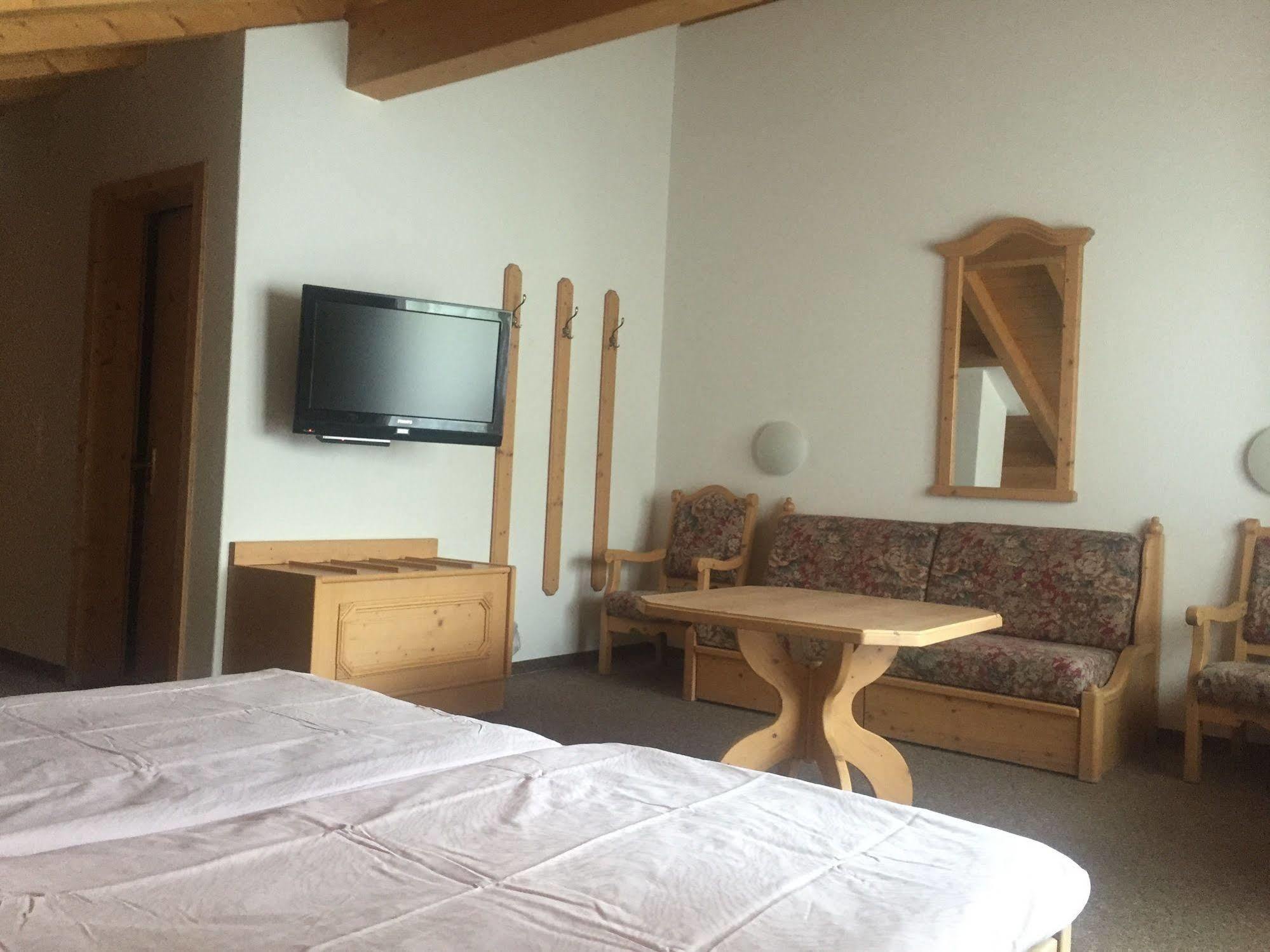 Hotel Solaria بيفيو المظهر الخارجي الصورة